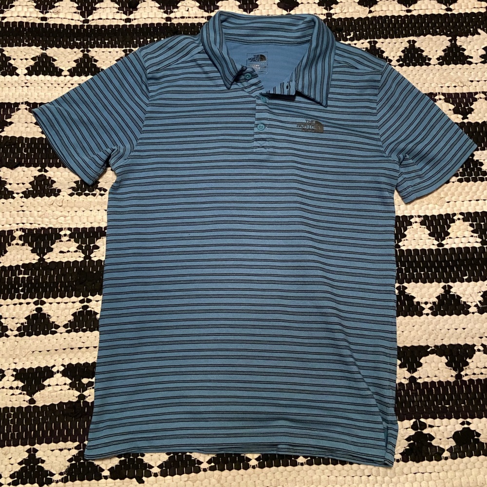 North Face Flashdry Polo shirt. Medium